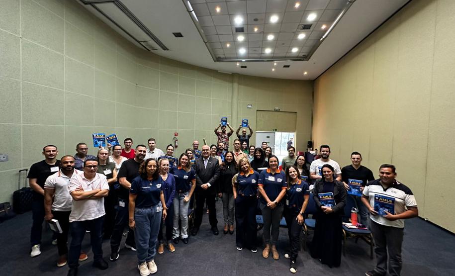 Governo inicia certificação internacional de mil profissionais para atendimento de urgência