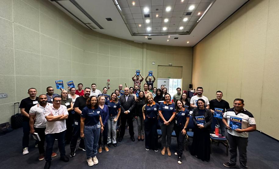 Governo inicia certificação internacional de mil profissionais para atendimento de urgência