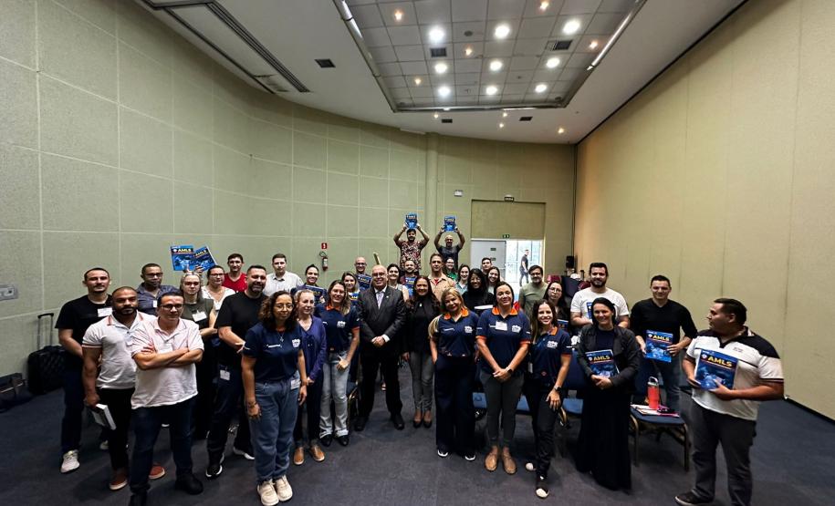 Governo inicia certificação internacional de mil profissionais para atendimento de urgência