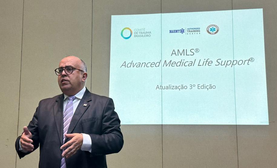 Governo inicia certificação internacional de mil profissionais para atendimento de urgência