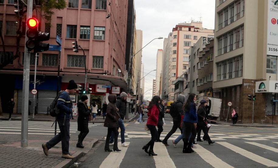Saúde orienta a redobrar cuidados com a pele em período mais seco e frio