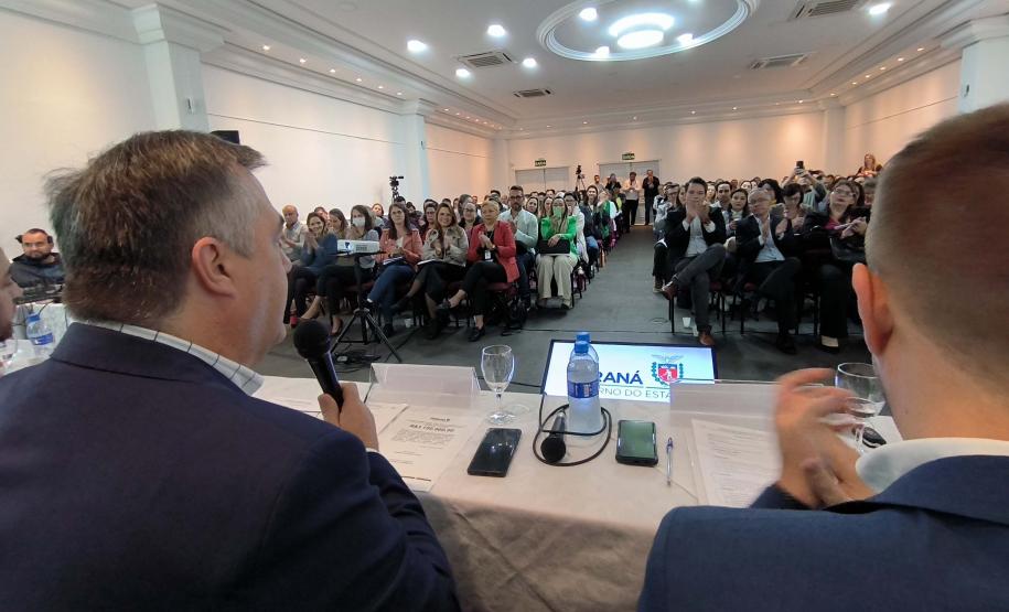 Paraná firma novo convênio com Conselho das Secretarias Municipais de Saúde