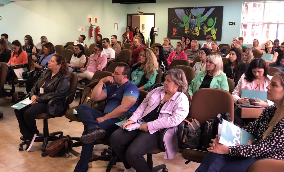 Técnicos da saúde e da educação recebem capacitação para fortalecer o Programa Saúde na Escola