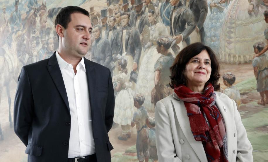 Governador recebe ministra da Saúde para debater fortalecimento da área no Paraná