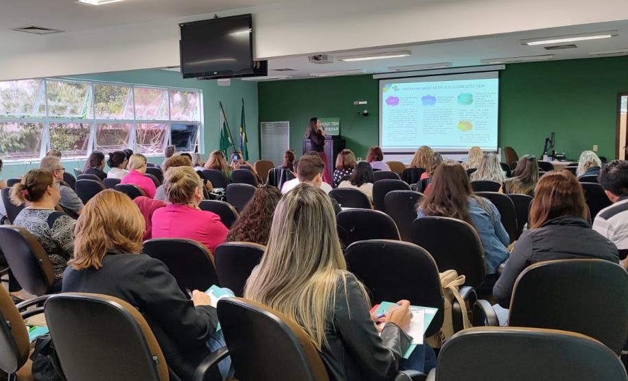 Técnicos da saúde e da educação recebem capacitação para fortalecer o Programa Saúde na Escola