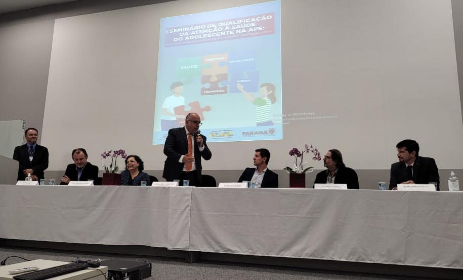 Saúde debate estratégias para ampliar atenção integral do adolescente