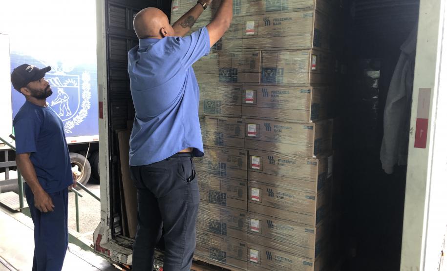 Saúde recebe medicamentos emergenciais para tratar dengue e reforça apoio aos municípios