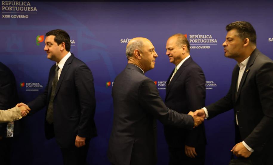 Ratinho Junior se reúne com ministro da Saúde de Portugal para debater tecnologias na área