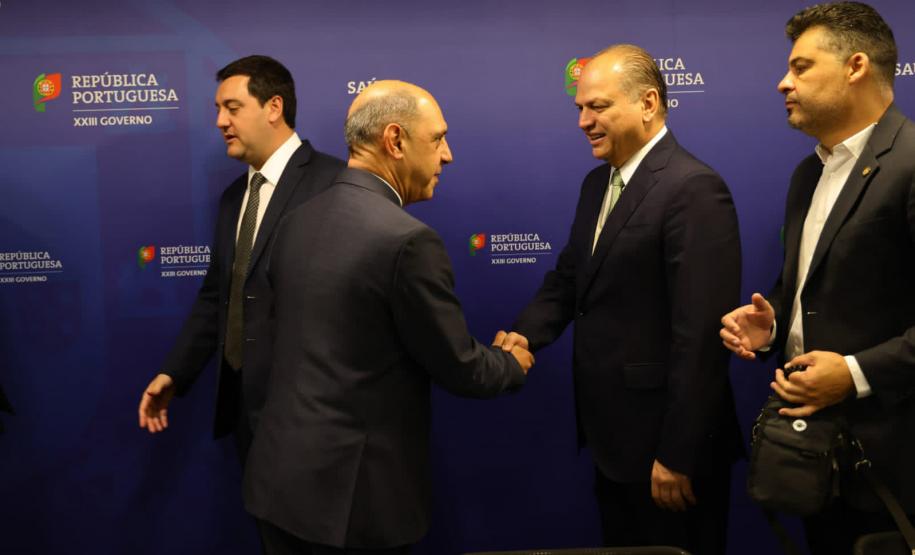 Ratinho Junior se reúne com ministro da Saúde de Portugal para debater tecnologias na área