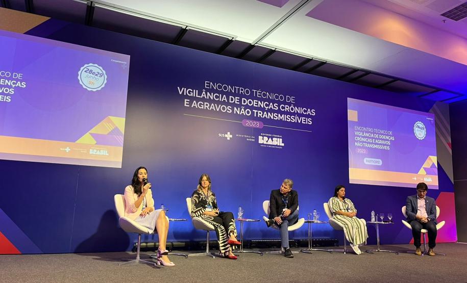 Técnicos da Saúde debatem políticas de prevenção de acidentes de trânsito, em Brasília