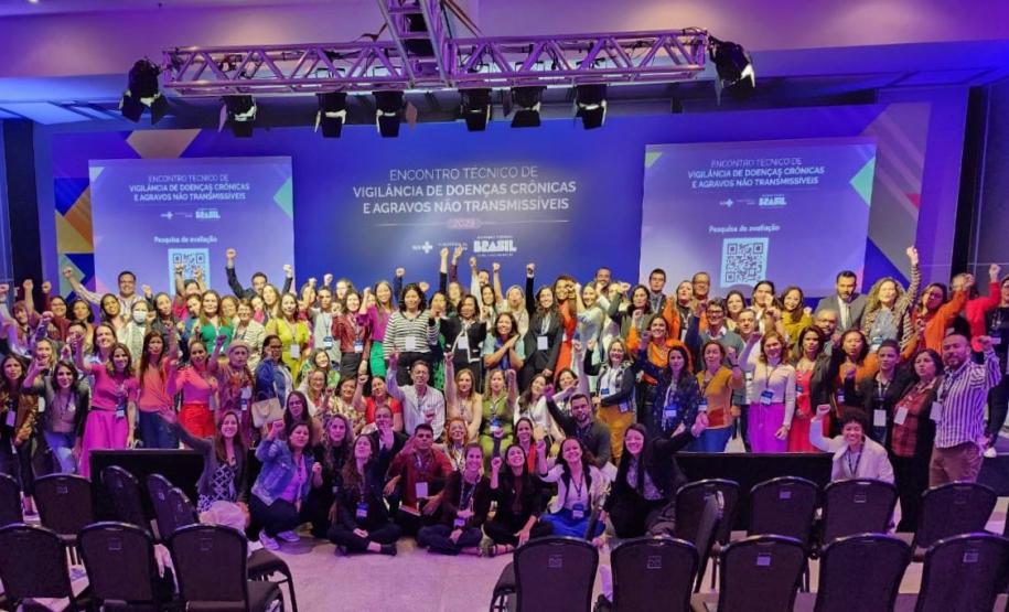 Técnicos da Saúde debatem políticas de prevenção de acidentes de trânsito, em Brasília