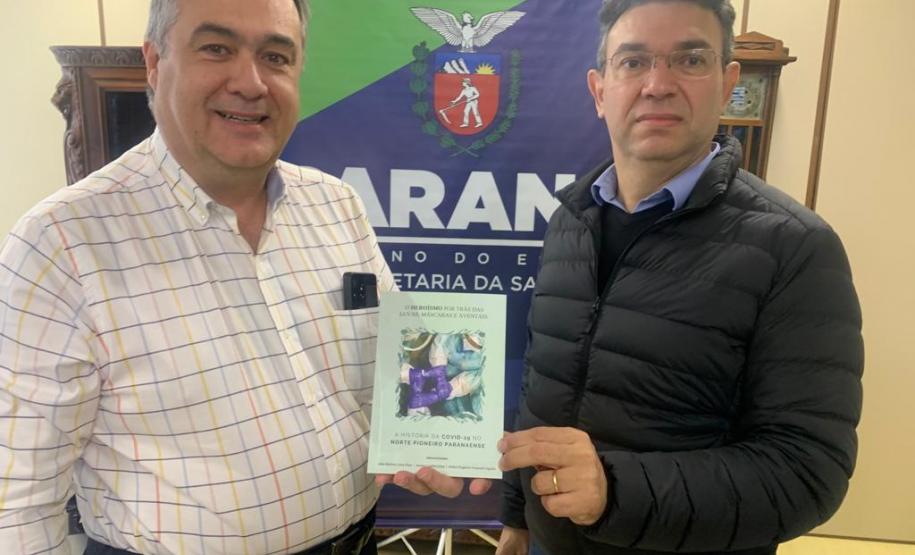 Livro relata bastidores do enfrentamento à Covid-19 em hospital do Norte Pioneiro