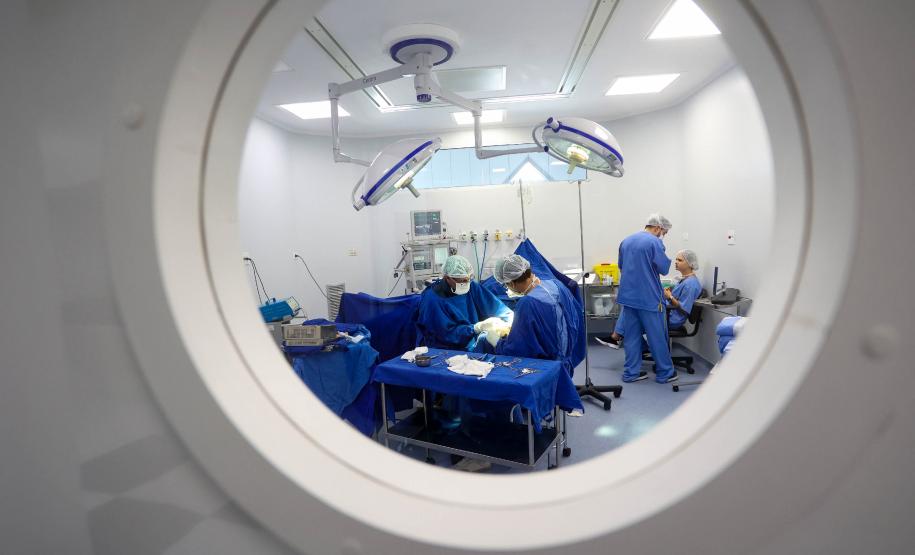 Estado define plano com aumento de cirurgias para auxiliar demanda hospitalar em Curitiba e região