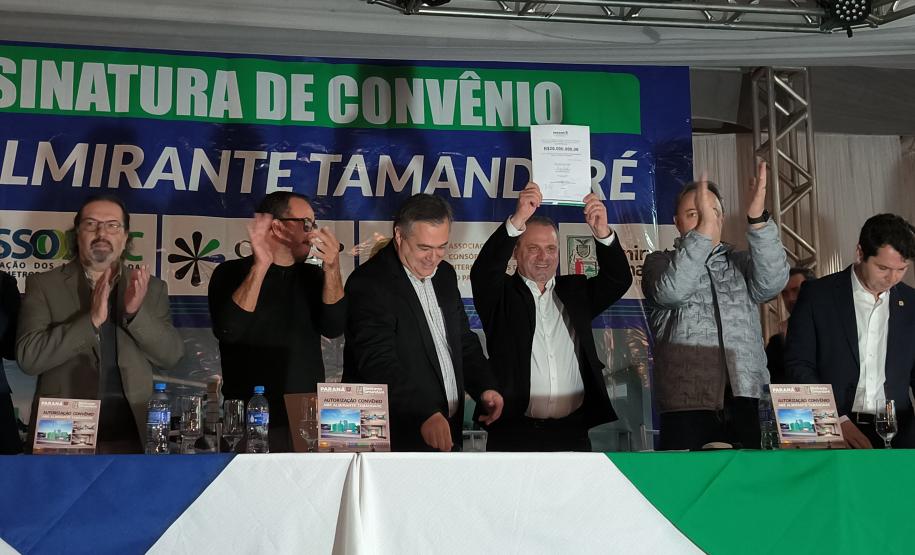 Governo anuncia mais de R$ 31 milhões para estruturas de saúde em Almirante Tamandaré