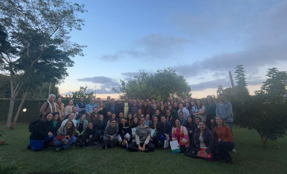 Paraná forma médicos da Atenção Primária para atuar com acupuntura no SUS