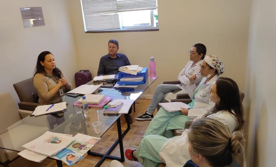 Saúde atua para assegurar certificação de Amigo da Criança a hospitais do Paraná