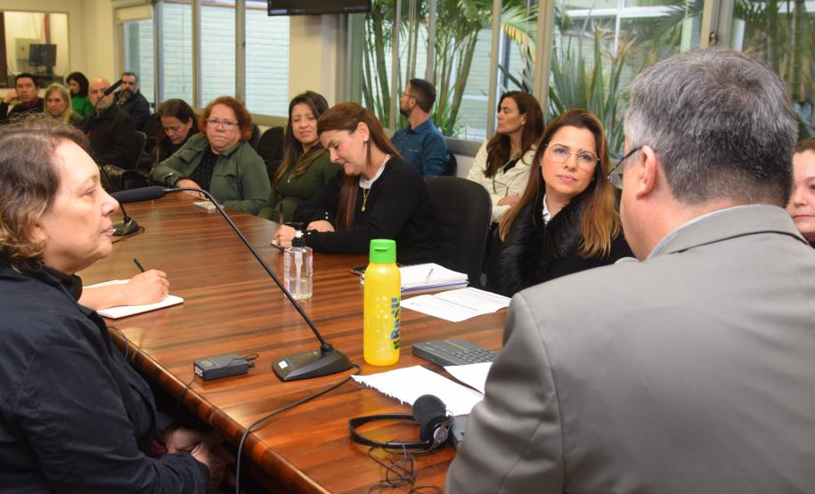 Trabalho do Paraná com síndromes gripais pauta encontro com centro dos EUA