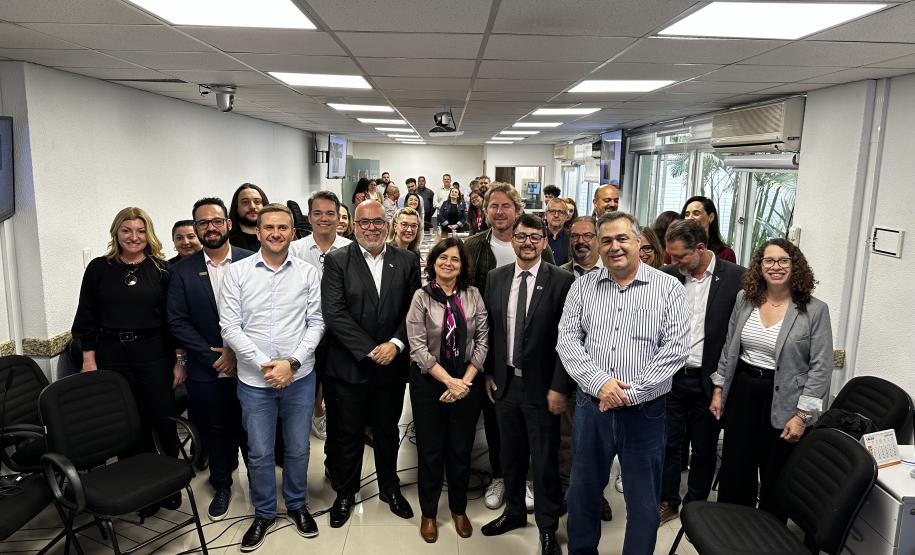 Na Sesa, ministra da Saúde destaca parceria com o Estado para o SUS no Paraná