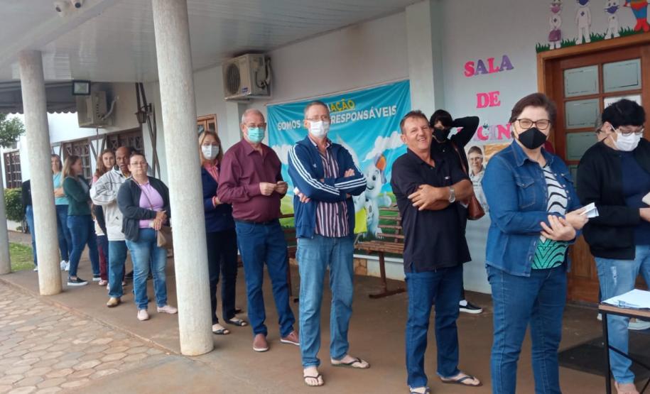 Mais de 500 doses da vacina contra meningite foram aplicadas no fim de semana no Oeste