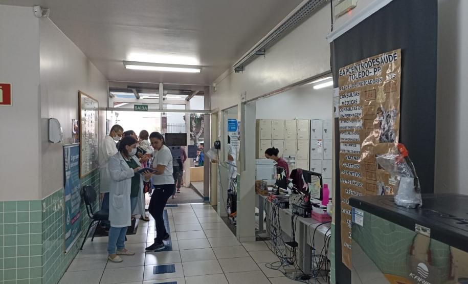 Mais de 500 doses da vacina contra meningite foram aplicadas no fim de semana no Oeste