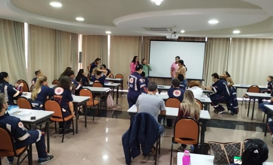 Profissionais de saúde do Sudoeste recebem certificação internacional de atendimento