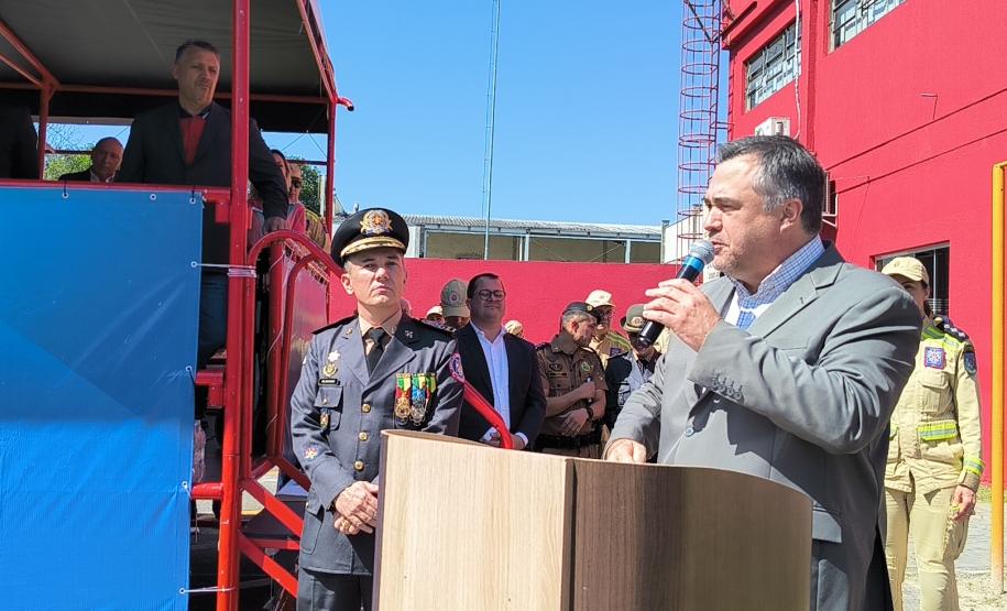 Governo reforça atendimento de urgência com entrega de ambulâncias a Curitiba e RMC