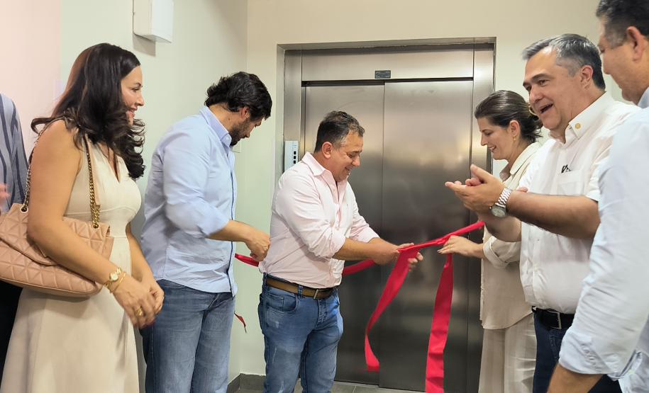 Com investimento de R$ 2 milhões, Governo entrega obras da Santa Casa de Cambé