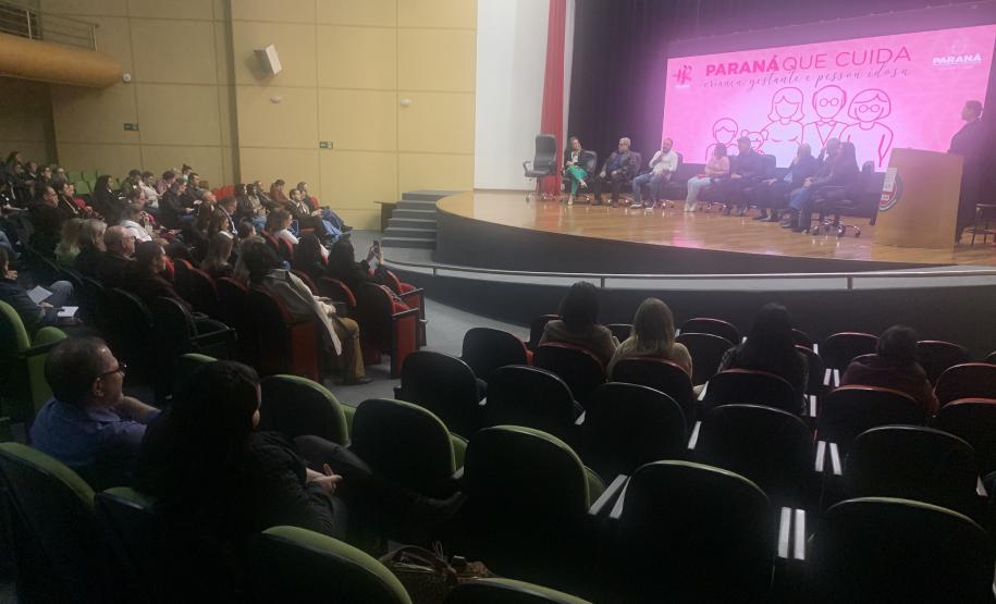 Governo lança caderneta de saúde do idoso e novas versões para as crianças e gestantes