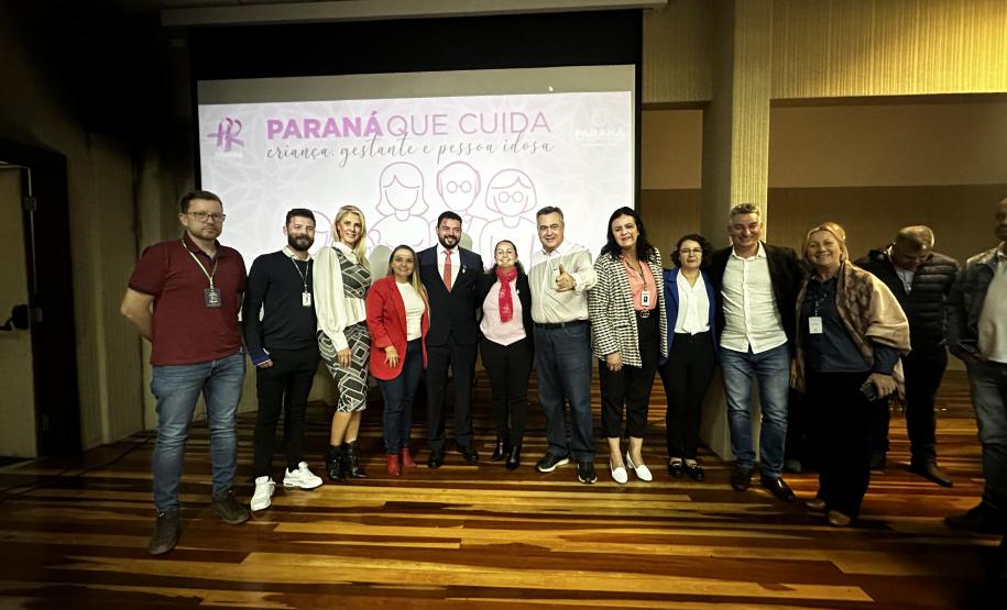 Saúde apresenta novas Cadernetas do Idoso, Crianças e Gestantes na Grande Curitiba