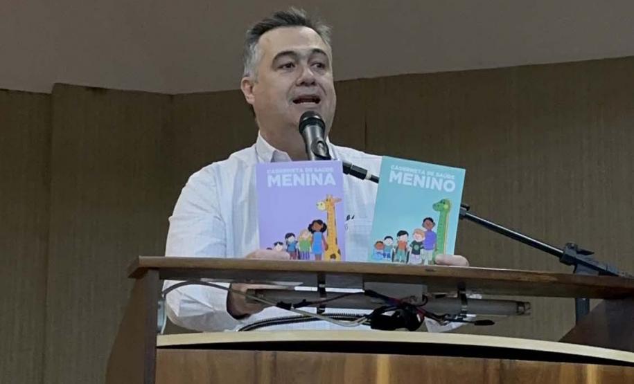 Saúde apresenta novas Cadernetas do Idoso, Crianças e Gestantes na Grande Curitiba