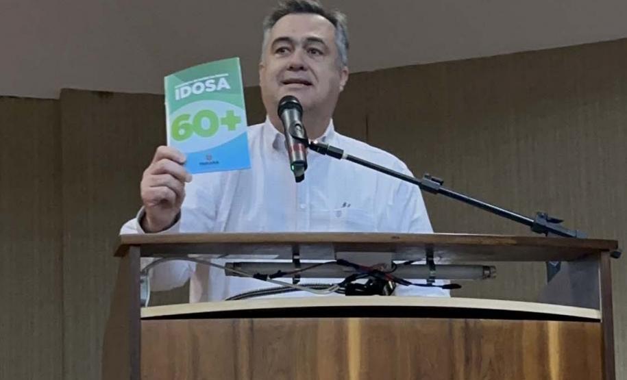 Saúde apresenta novas Cadernetas do Idoso, Crianças e Gestantes na Grande Curitiba