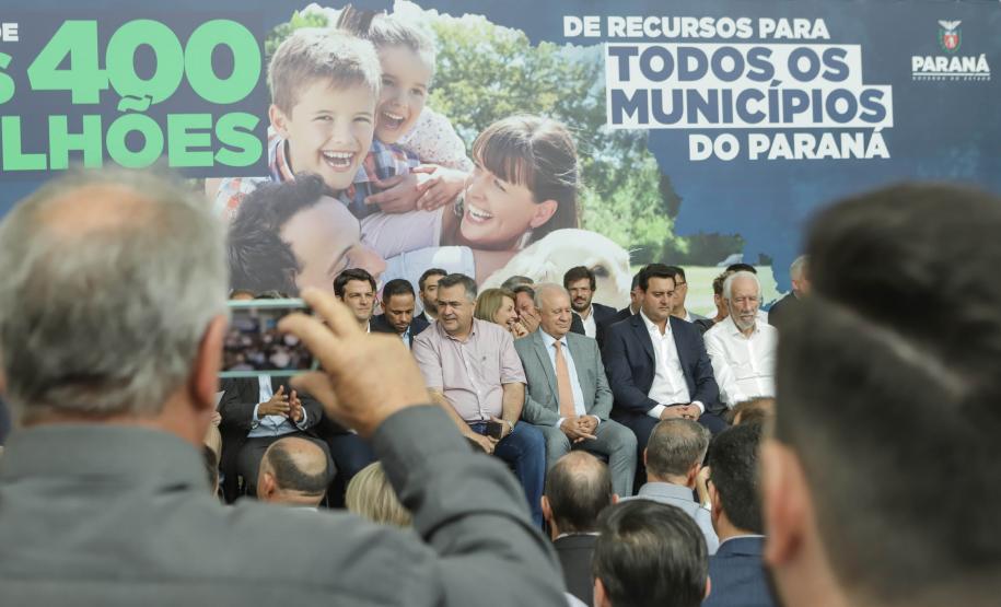 Estado repassa mais de R$ 240  milhões aos 399 municípios para ações de saúde