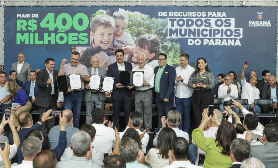 Estado repassa mais de R$ 240  milhões aos 399 municípios para ações de saúde