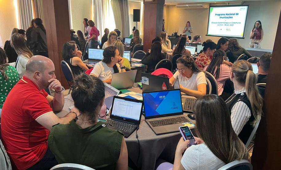 Saúde realiza 3ª etapa da oficina que busca ampliar a cobertura vacinal no Paraná