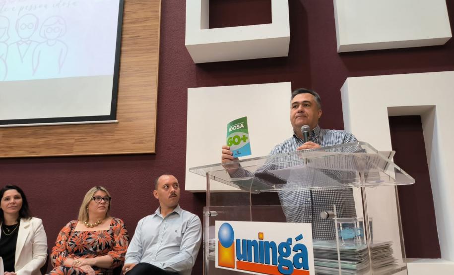 Saúde apresenta cadernetas de idosos, gestantes e crianças para cidades do Norte e Noroeste