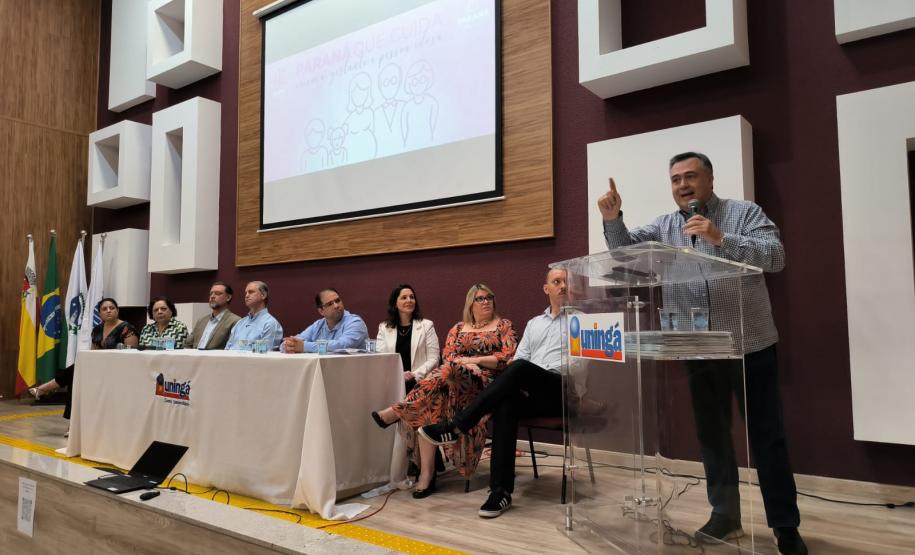 Saúde apresenta cadernetas de idosos, gestantes e crianças para cidades do Norte e Noroeste