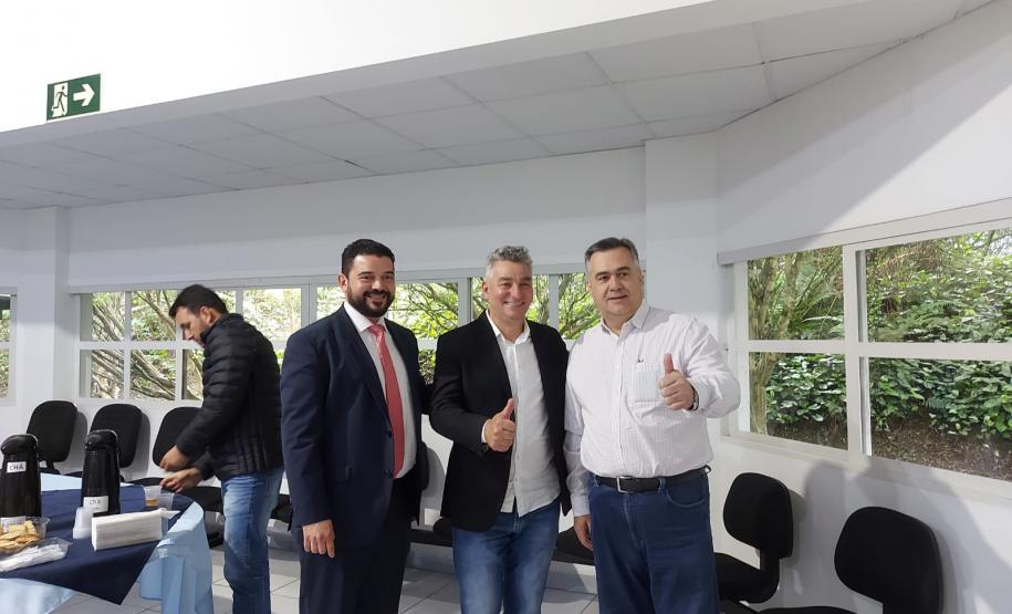 Saúde apresenta novas Cadernetas do Idoso, Crianças e Gestantes na Grande Curitiba