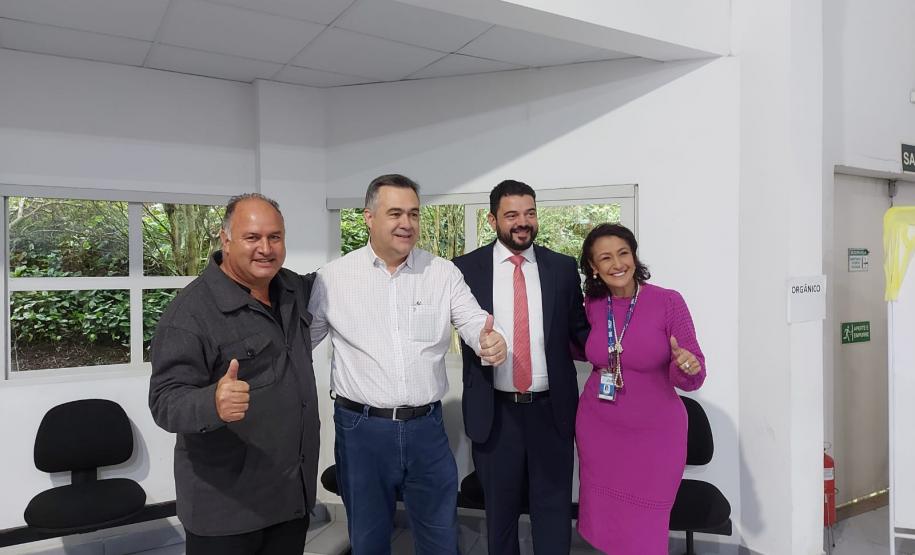 Saúde apresenta novas Cadernetas do Idoso, Crianças e Gestantes na Grande Curitiba