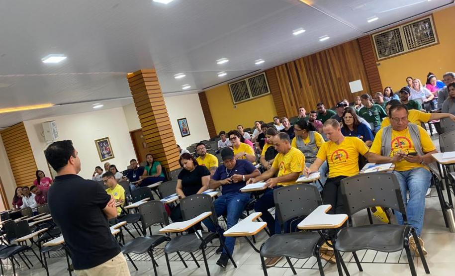 Estado reforça ações contra arboviroses com capacitação em 25 municípios no Centro-Oeste