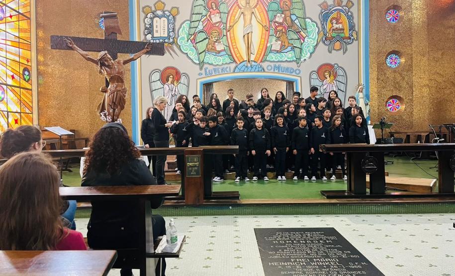 Hospital Dermatológico do Paraná completa 97 anos como referência para 44 municípios