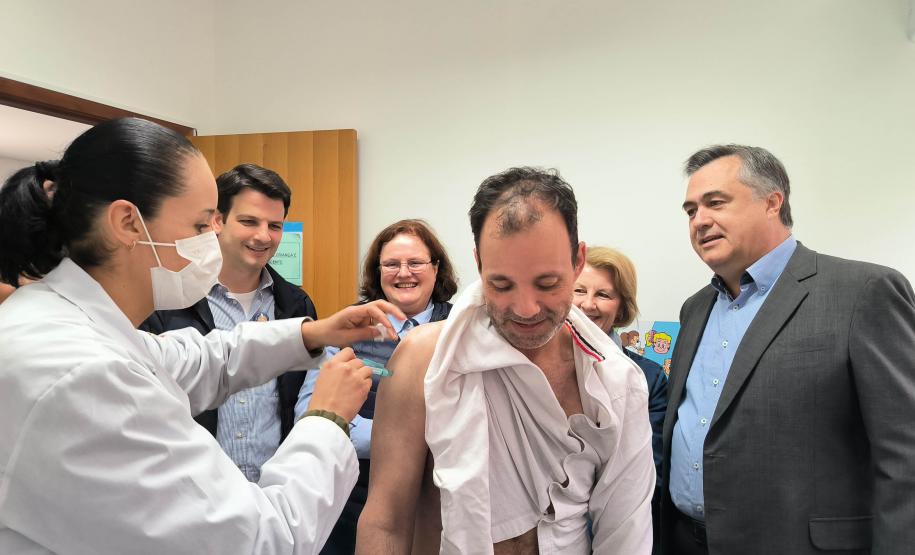 Buscando ampliar a cobertura vacinal, Paraná realiza Dia D da campanha de Multivacinação