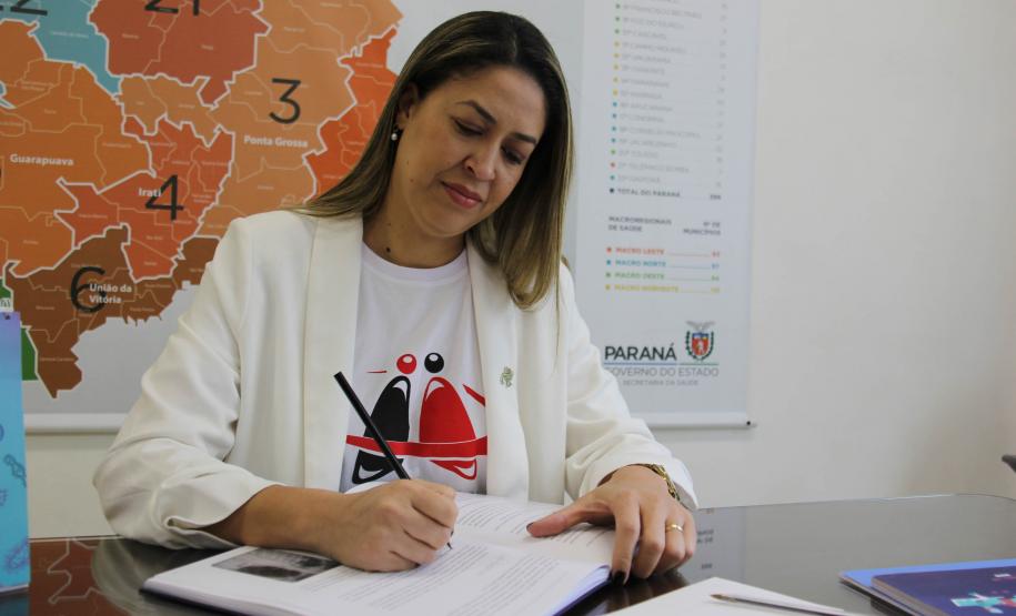 Enfermeira de olhar aguçado para o ser humano atua pelo fim da tuberculose no Paraná