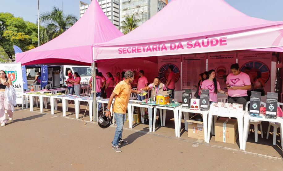 Com foco na saúde da mulher, Governo do Estado promove a 1ª etapa do Paraná Rosa em Ação