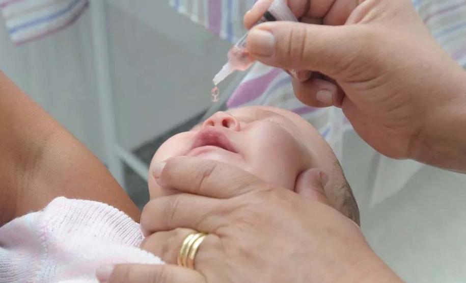 Saúde alerta para importância da vacinação contra a pólio para evitar retorno da doença