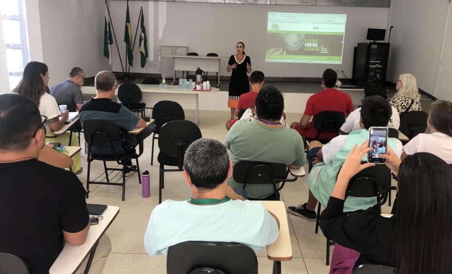 Saúde e municípios definem estratégias de combate à dengue no Litoral