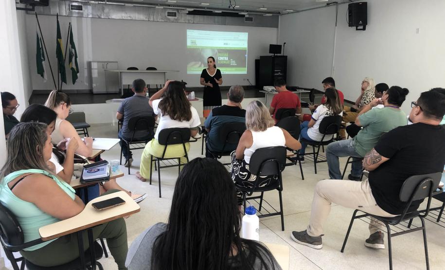 Saúde e municípios definem estratégias de combate à dengue no Litoral