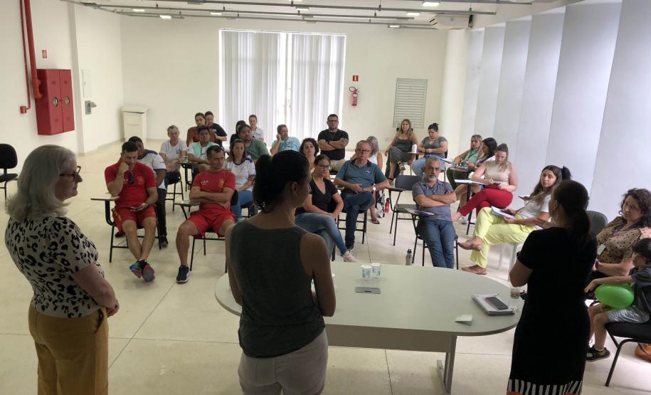 Saúde e municípios definem estratégias de combate à dengue no Litoral