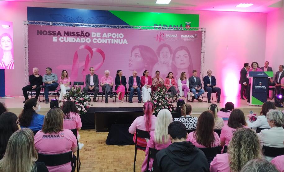 Encerramento do Paraná Rosa reforça sobre os cuidados com a saúde da mulher