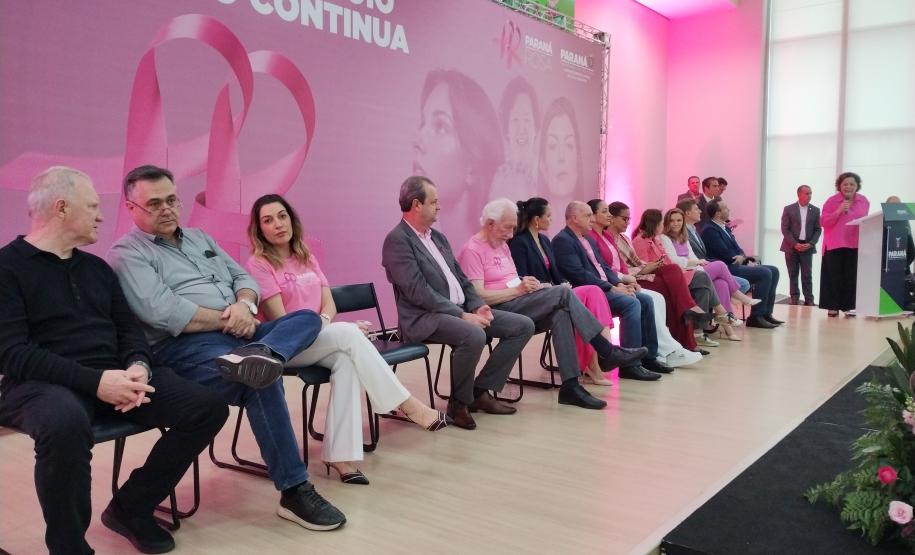 Encerramento do Paraná Rosa reforça sobre os cuidados com a saúde da mulher
