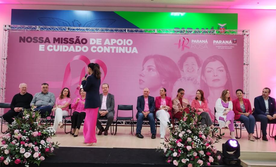 Encerramento do Paraná Rosa reforça sobre os cuidados com a saúde da mulher